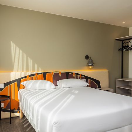 Hotel Ibis Styles Lisboa Centro Liberdade Ne Esterno foto
