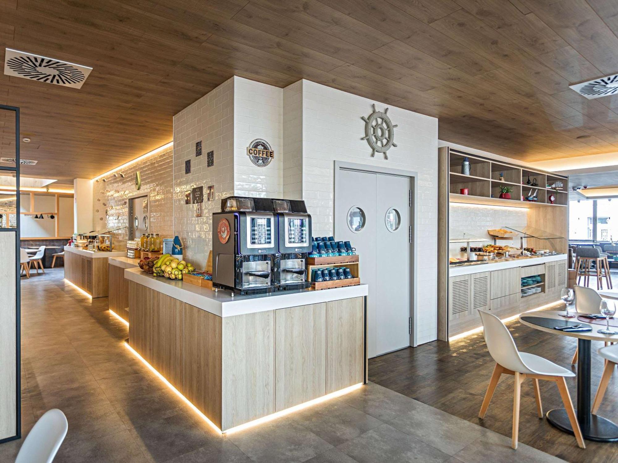 Hotel Ibis Styles Lisboa Centro Liberdade Ne Esterno foto